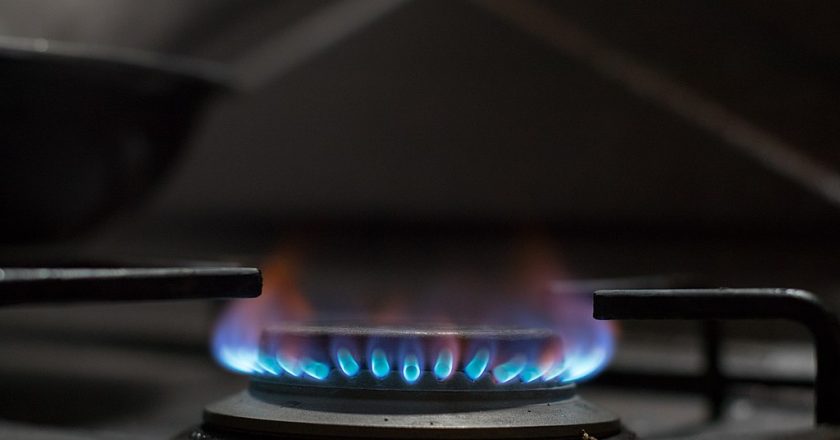 Study Finds Switching From Gas to Electric Stoves Cuts Indoor Air Pollution – State of the Planet