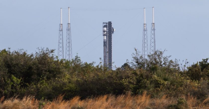 SpaceX scrubs the RRT-1 launch from Cape Canaveral – Spaceflight Now