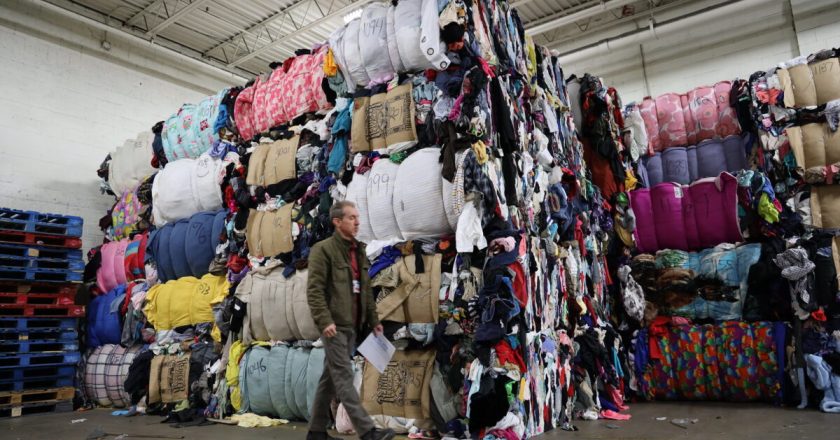 Who Should Be Responsible for Used Clothing? – State of the Planet