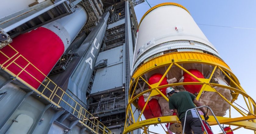 ULA begins de-stacking Vulcan rocket, pivots to Atlas 5 launch of Amazon’s Kuiper satellites for first 2025 mission – Spaceflight Now